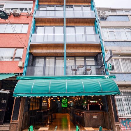 Elephant In The Room Istambul Exterior foto