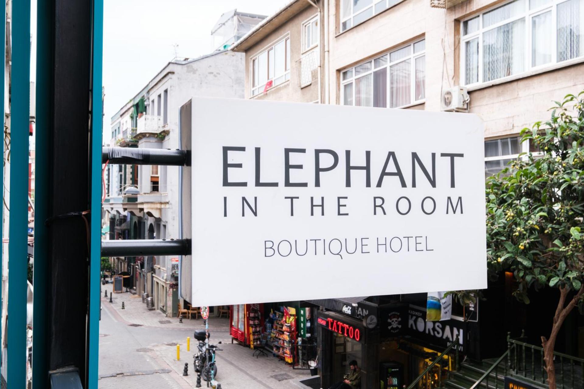 Elephant In The Room Istambul Exterior foto